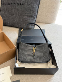 Le 5 à 7 Crocodile-effect Leather Shoulder Bag