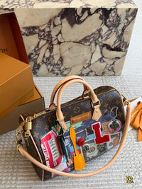 Cruise 2027 Collection Bag