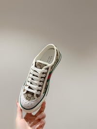 Low Top Sneakers