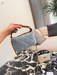 25A Vanity Bag