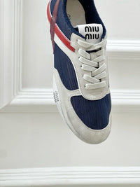 Gymnasium Sneakers