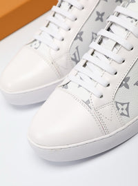 Low Top Sneakers