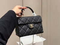 Kelly Flap Bag
