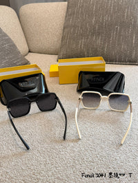 3041 Square Sunglasses