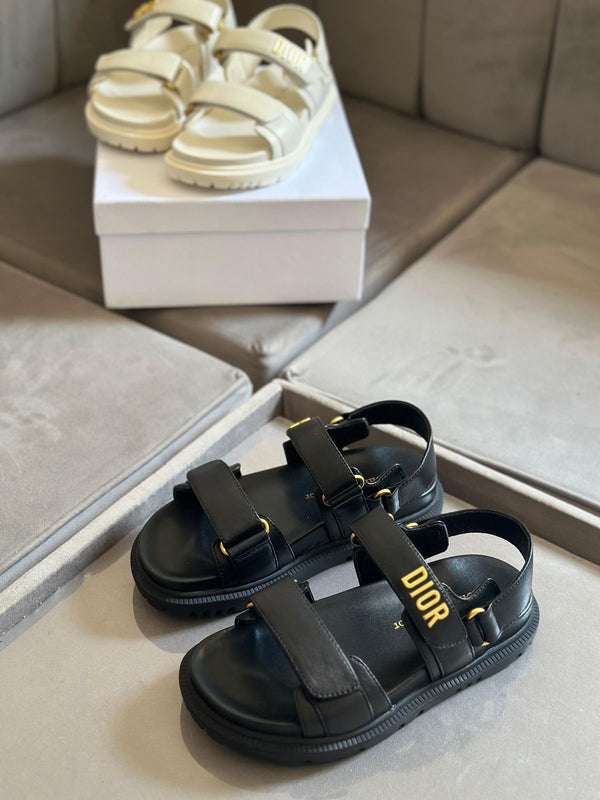 Dioract Sandals