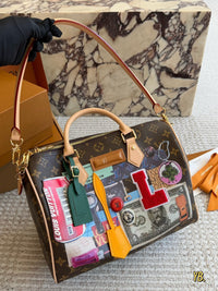 Cruise 2027 Collection Bag