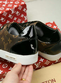 Low Top Sneakers