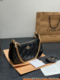 Teri Shoulder Bag