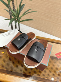 Summer Walk Leather Sandals