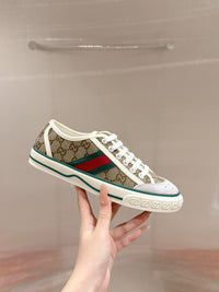 Low Top Sneakers