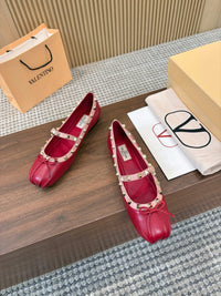 Garavani Mary Jane Rockstud Ballerinas