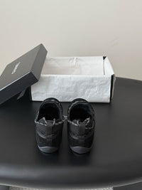 26S Sneakers
