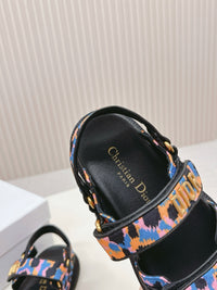 Dioract Sandals