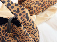 Le 5 à 7 Shoulder Bag