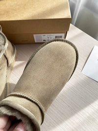 Classic Ultra Mini Boots