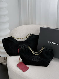 26C Suede Shopping Tote
