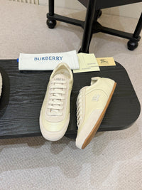 Knight Runner Sneakers