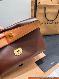 Chelsea Shoulder Bag