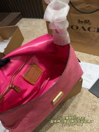 Chelsea Shoulder Bag 30