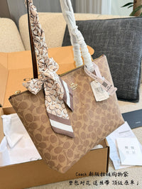 Fiona 24 Bag