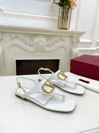Garavani VLogo Signature Thong Sandals