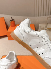 Boomerang Sneakers