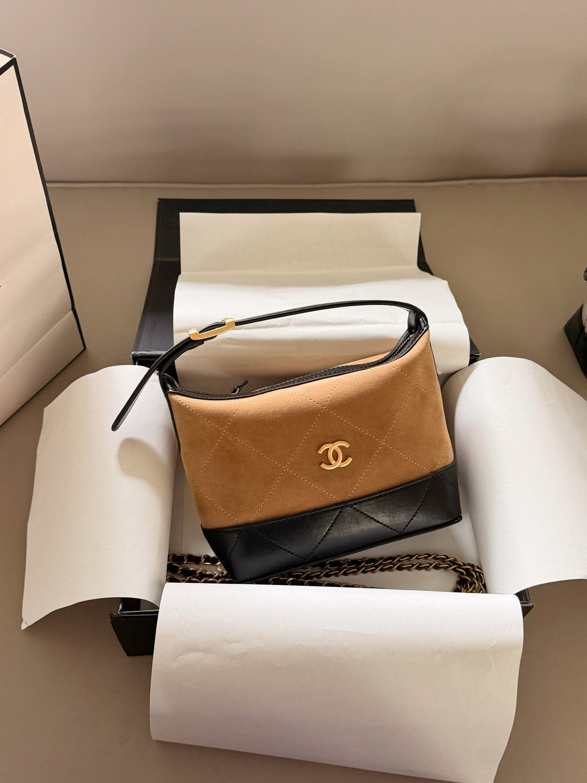 Gabrielle Hobo Bag