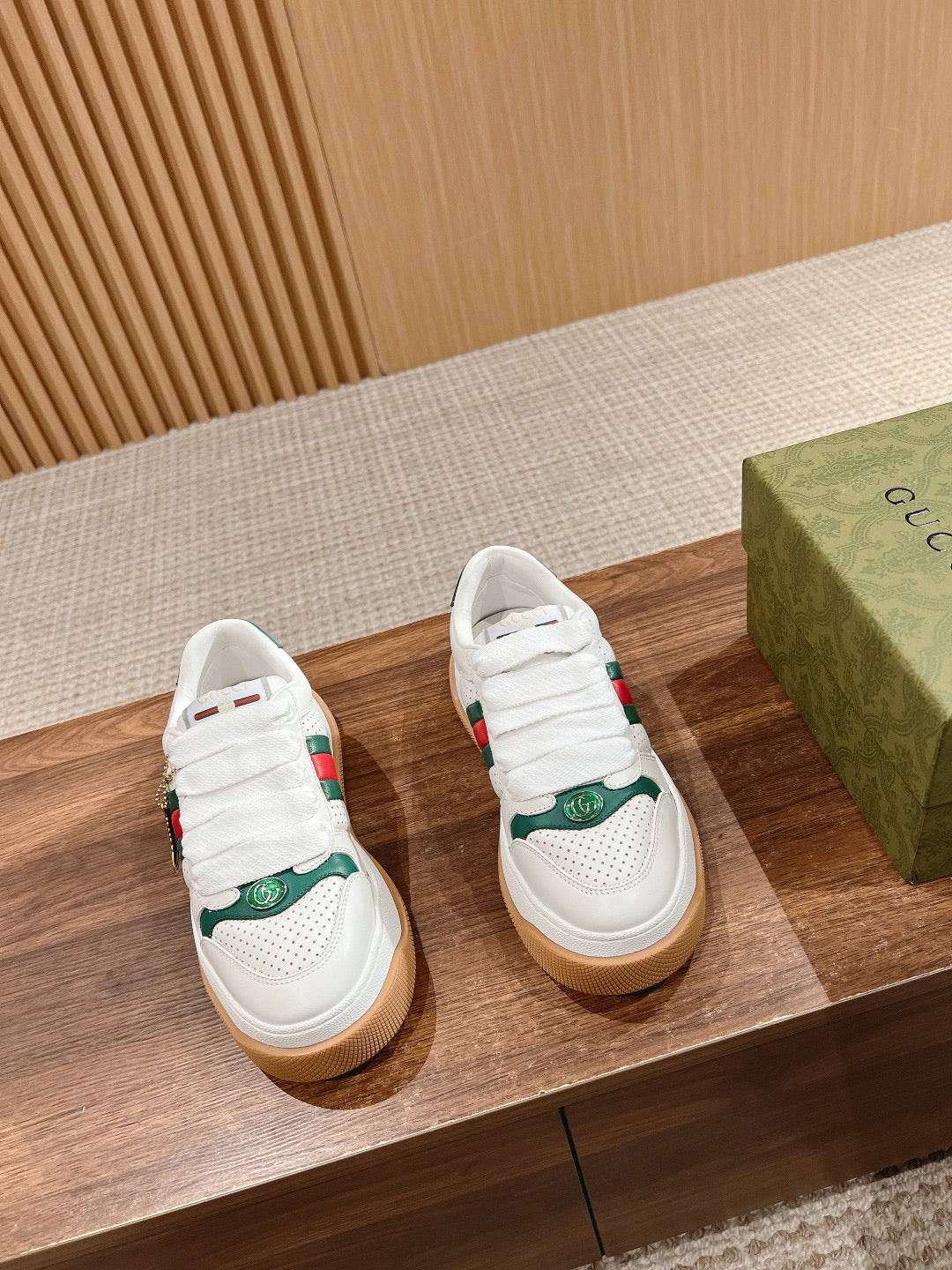 Screener White Green Red Sneakers