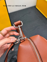 Lui Hobo Bag