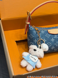 Hills Pochette Bag