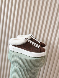 26S Time Out Sneakers