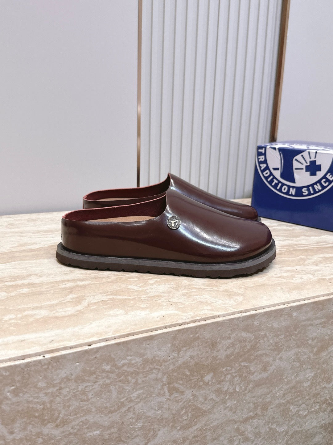 Amsterdam Premium Collector Clogs