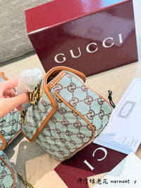 Marmont Shoulder Bag