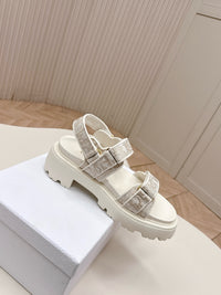 Dioract Platform Sandals