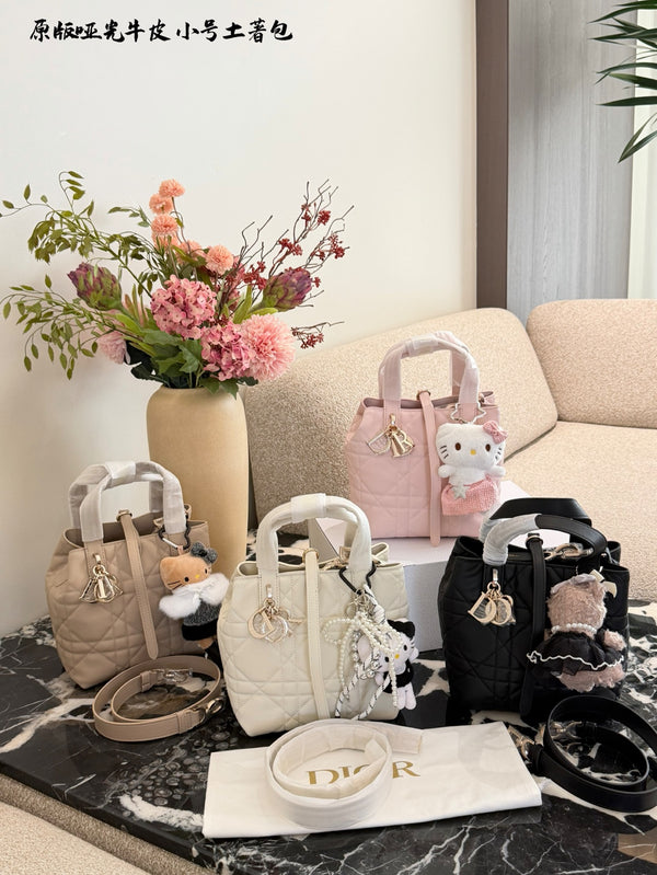 Toujours Bag Lambskin