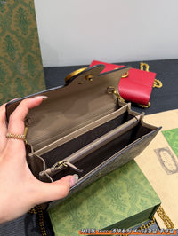 Marmont Chain Wallet