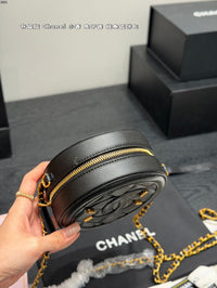 19B Round Clutch With Chain
