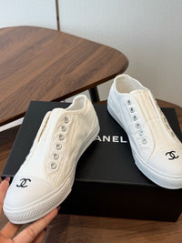 26S Slip-on Sneakers