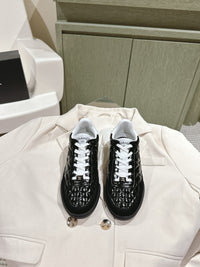 Low Top Sneakers