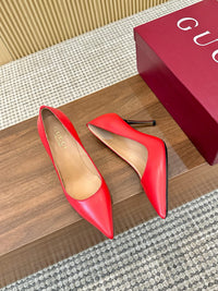 Bombshell Pumps