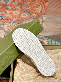 Low Top Sneakers