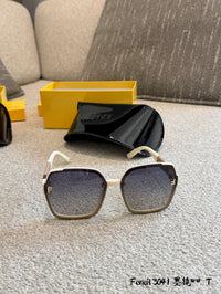 3041 Square Sunglasses