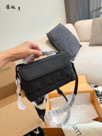 Steamer East West Wearable Wallet