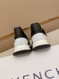 Spectre Runner Sneakers