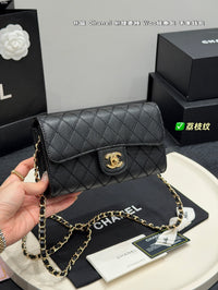 Quilted WOC Chain Bag
