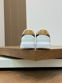Beverly Hills Sneakers