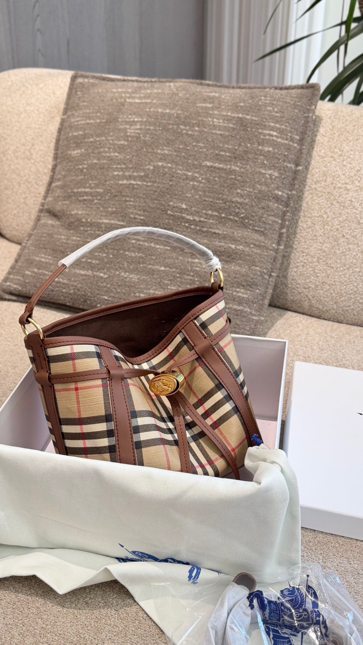 Check Bucket Bag