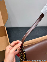Chelsea Shoulder Bag