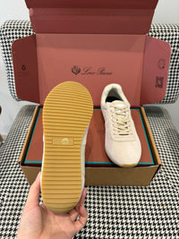 Fast Walk Sneakers