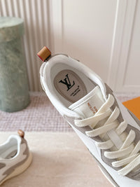 Drop 300 Sneakers